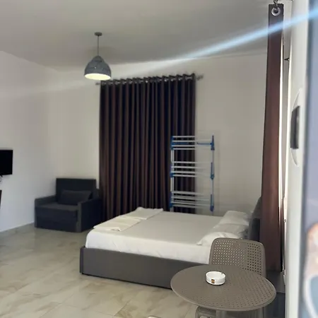 Aparthotel Zzz 4*