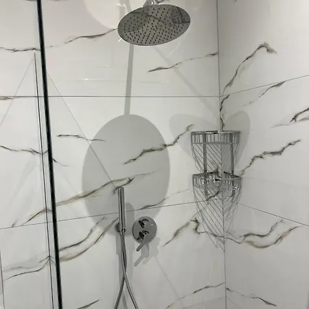 Experience New Golem (Tirana)